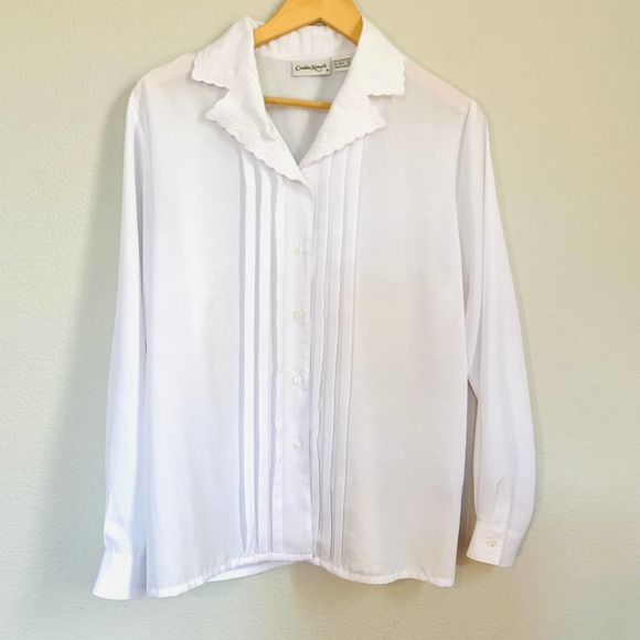 SOLD vtg Pleated White Blouse Embroidered Collar L - Picture 4 of 7